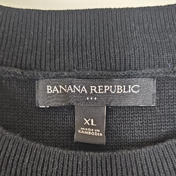 Banana Republic Black Knit Sweater - Picture 2 of 6